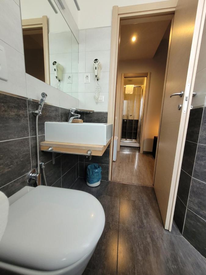 Romantic Dreams Sistina Guest House Buitenkant foto