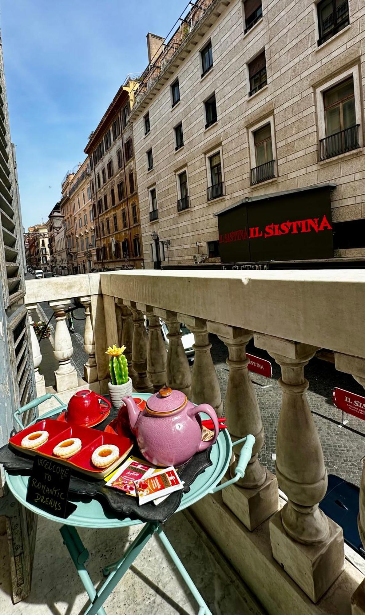 Romantic Dreams Sistina Guest House Buitenkant foto